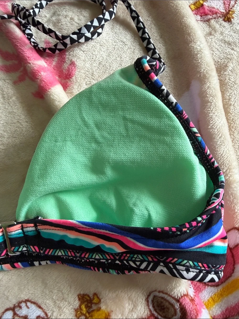 Arizona Jean Company colorful geometric